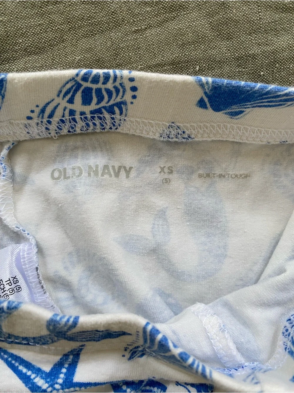 Bundle girls leggings, size 4-5T/XS